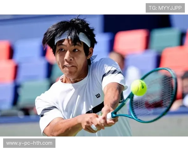 上海足球队在大师赛积分榜上以90分稳居第一名展现强大实力