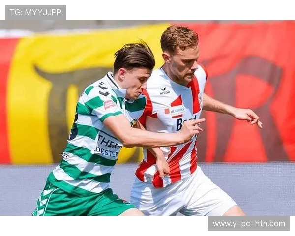 埃门与埃因霍温激战正酣比分揭晓精彩瞬间回顾